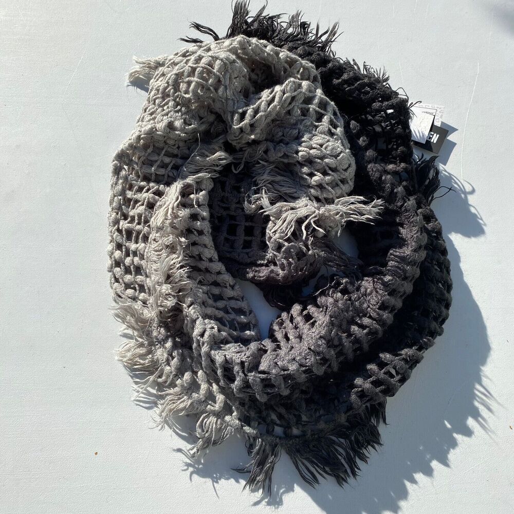 Steve Madden Open Knit Fringe Infinity Loop Cowl Scarf Black Silver Gray NEW